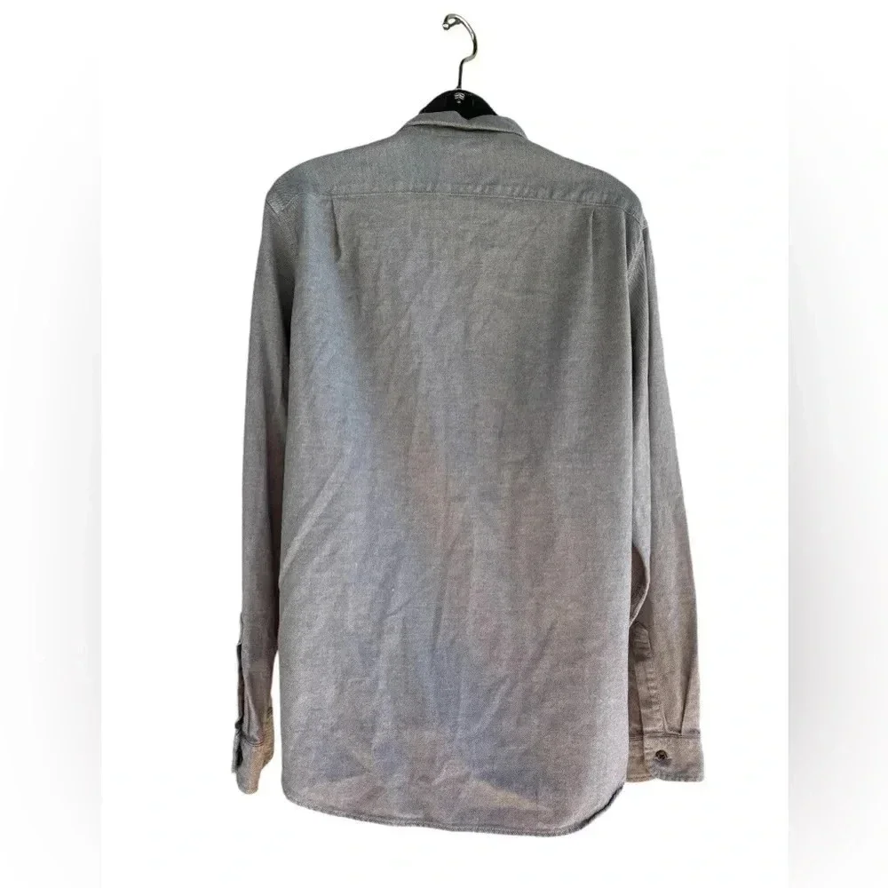 J.Crew men’s button down shirt color gray size M front chest pockets preloved